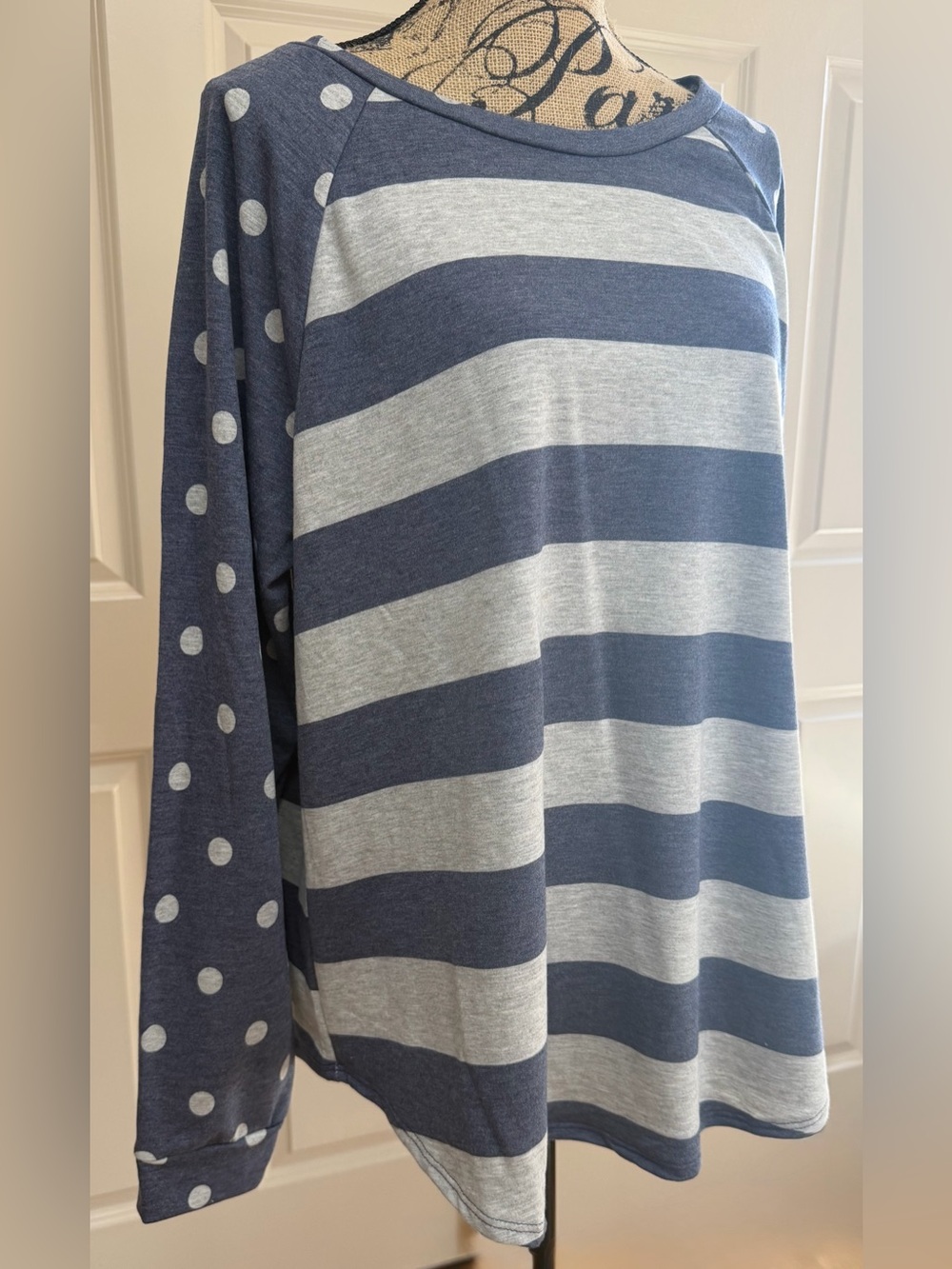 315: Striped & Polka Dot Long-Sleeve Tee in Blue and Light Gray - 2X